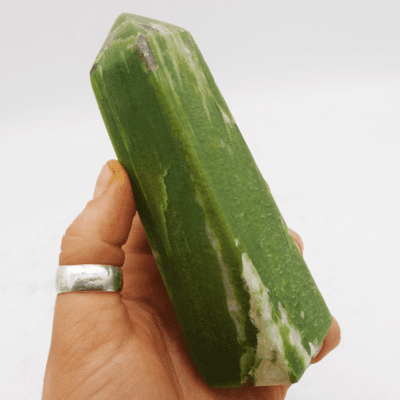 Tremolite Polished Obelisk (130mm) - Image 4