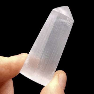 Selenite Obelisk (6cm) - Image 2