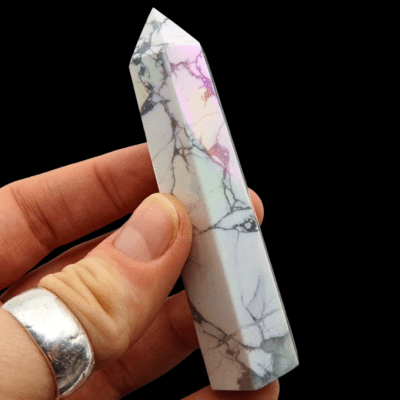 Aura White Howlite Polished Point (85mm) - Image 4